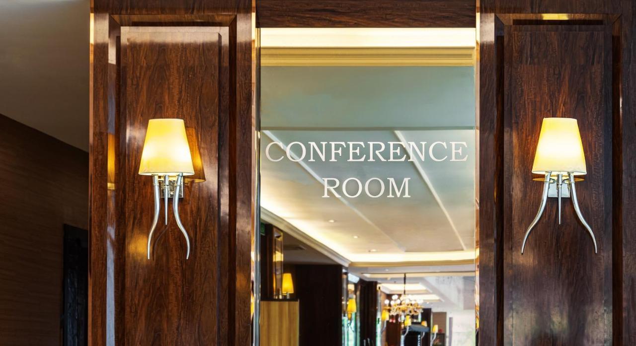 Le'Venue Hotel Банги Экстерьер фото