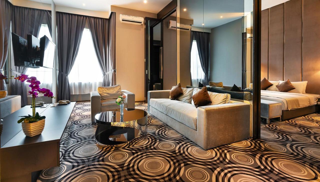 Le'Venue Hotel Банги Экстерьер фото