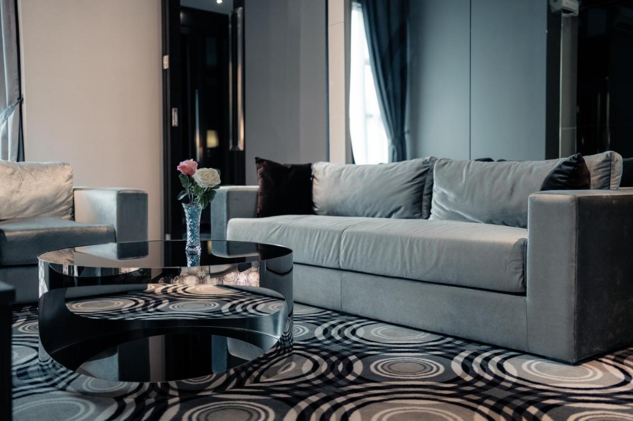 Le'Venue Hotel Банги Экстерьер фото