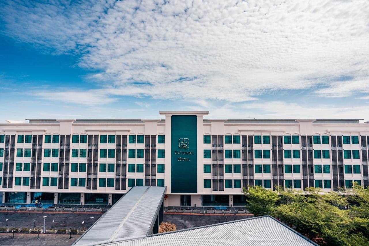 Le'Venue Hotel Банги Экстерьер фото